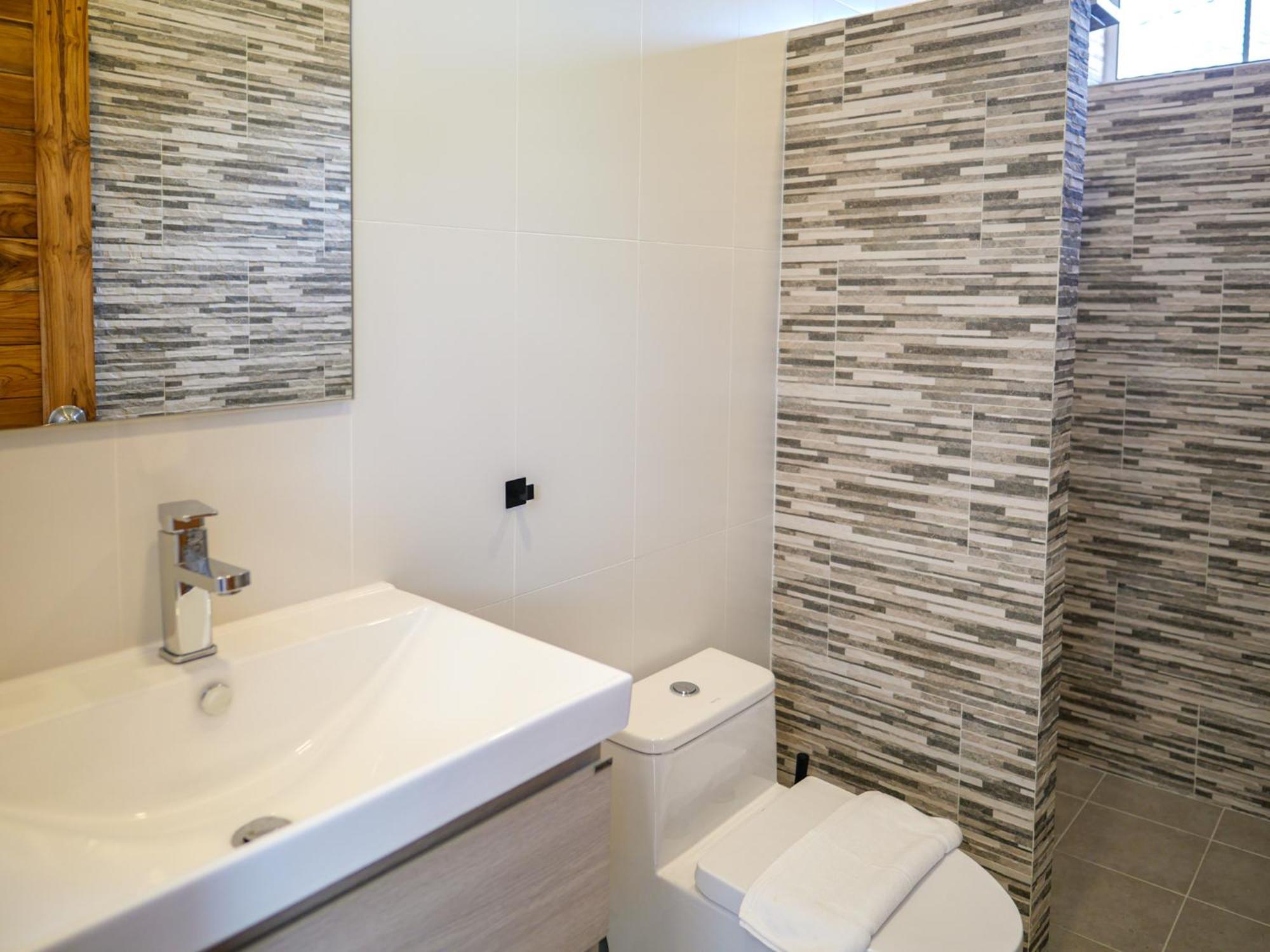 Baan Lani 2br Private Pool Walk To